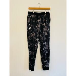 Under Armour YOUTH Extra Large Camo BlackGray W/Drawstring Cuffed Ankles